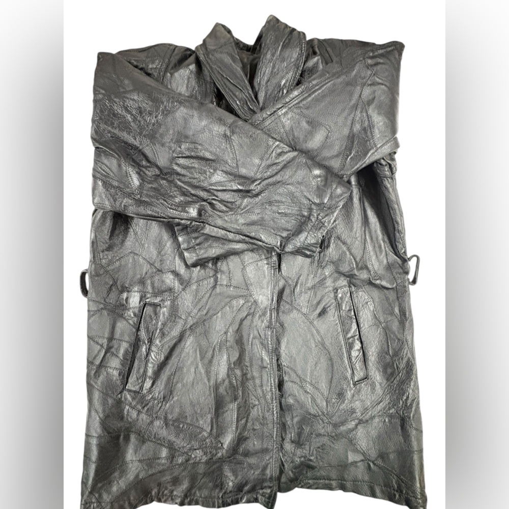 Women's Black Leather Jacket - Picture 6 of 9